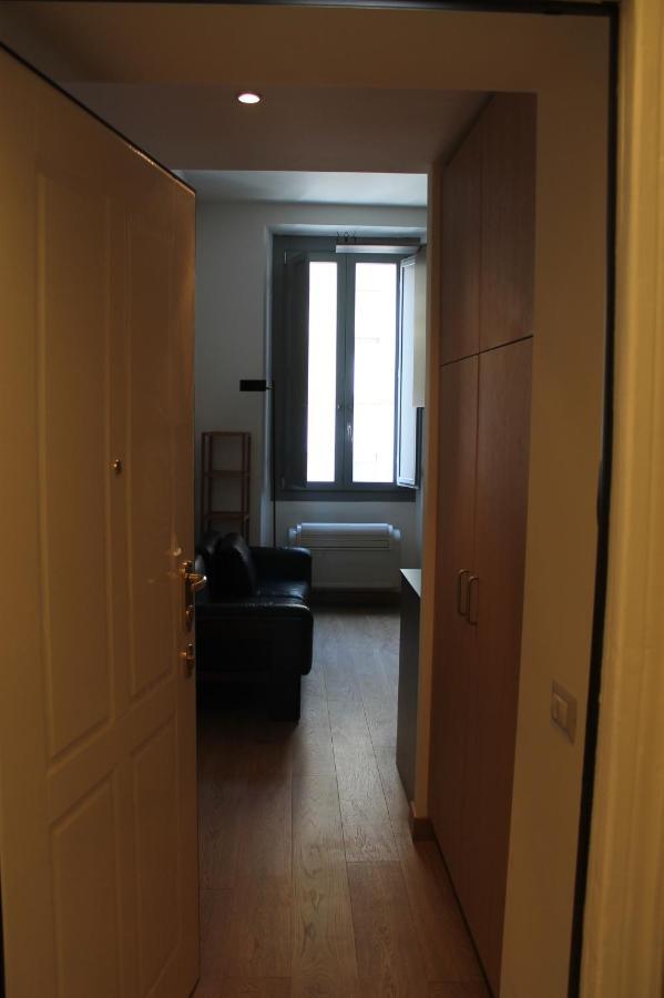 Goldoni77 - 3Mins From Dateo Station Milano Exterior foto